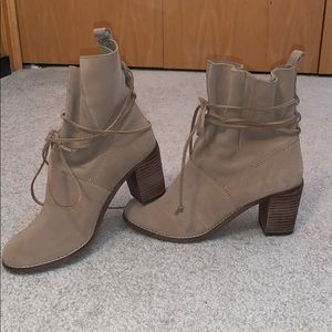 TOMS Tan Tie Booties